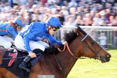 Siegerin im mit 25.000 Euro dotierten Hauptrennen (Listenrennen über 1.600 Meter) wurde die Favoritin Fountain of Time mit Soufiane Saadi in den Godolphin-Farben im Sattel. www.galoppfoto.de - Sabine Brose