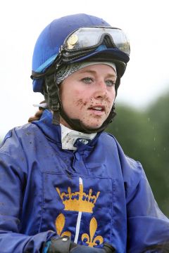 Tamara Hofer 2017 in Hamburg. www.galoppfoto.de - Frank Sorge