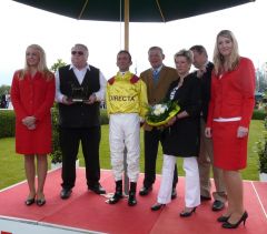 Jockey Andreas Helfenbein, Trainer Andreas Löwe (Foto: Gabriele Suhr)